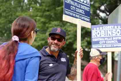Local 888 member Robinson in race for Lowell City Council